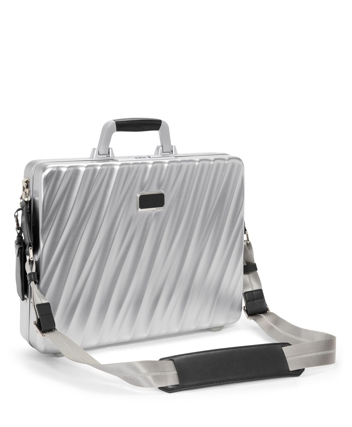 TUMI 19 Degree Aluminum BRIEFCASE  Silver TUMI 19 Degree Aluminum BRIEFCASE  Silver