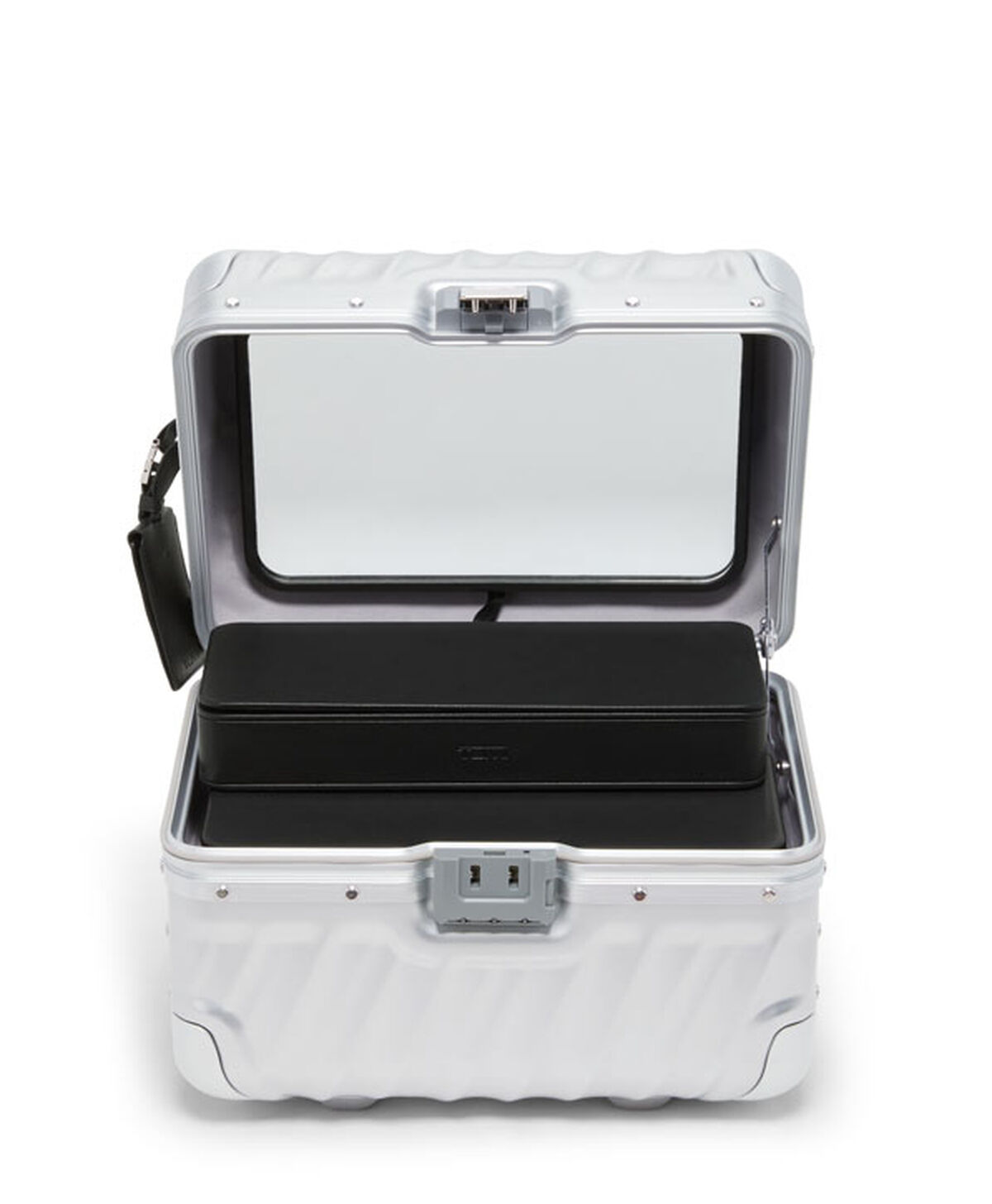 TUMI Train Case