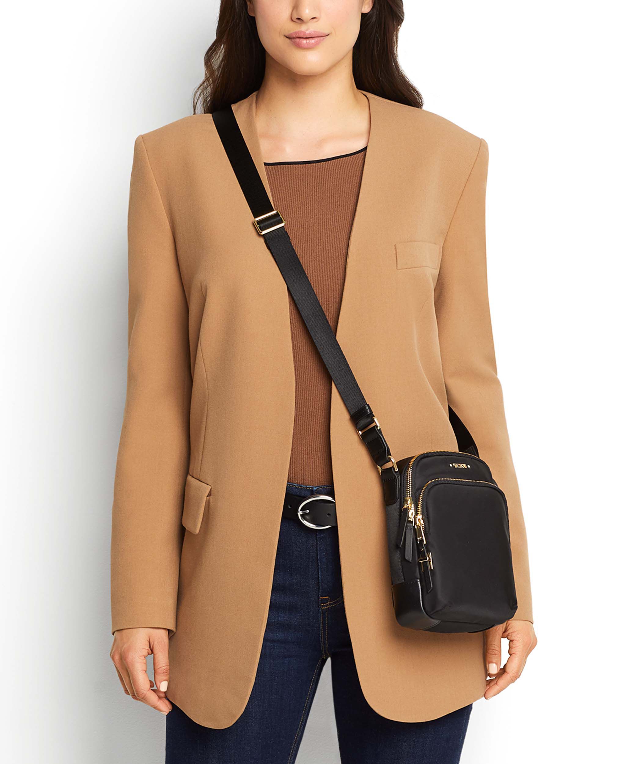 tumi messenger bag women