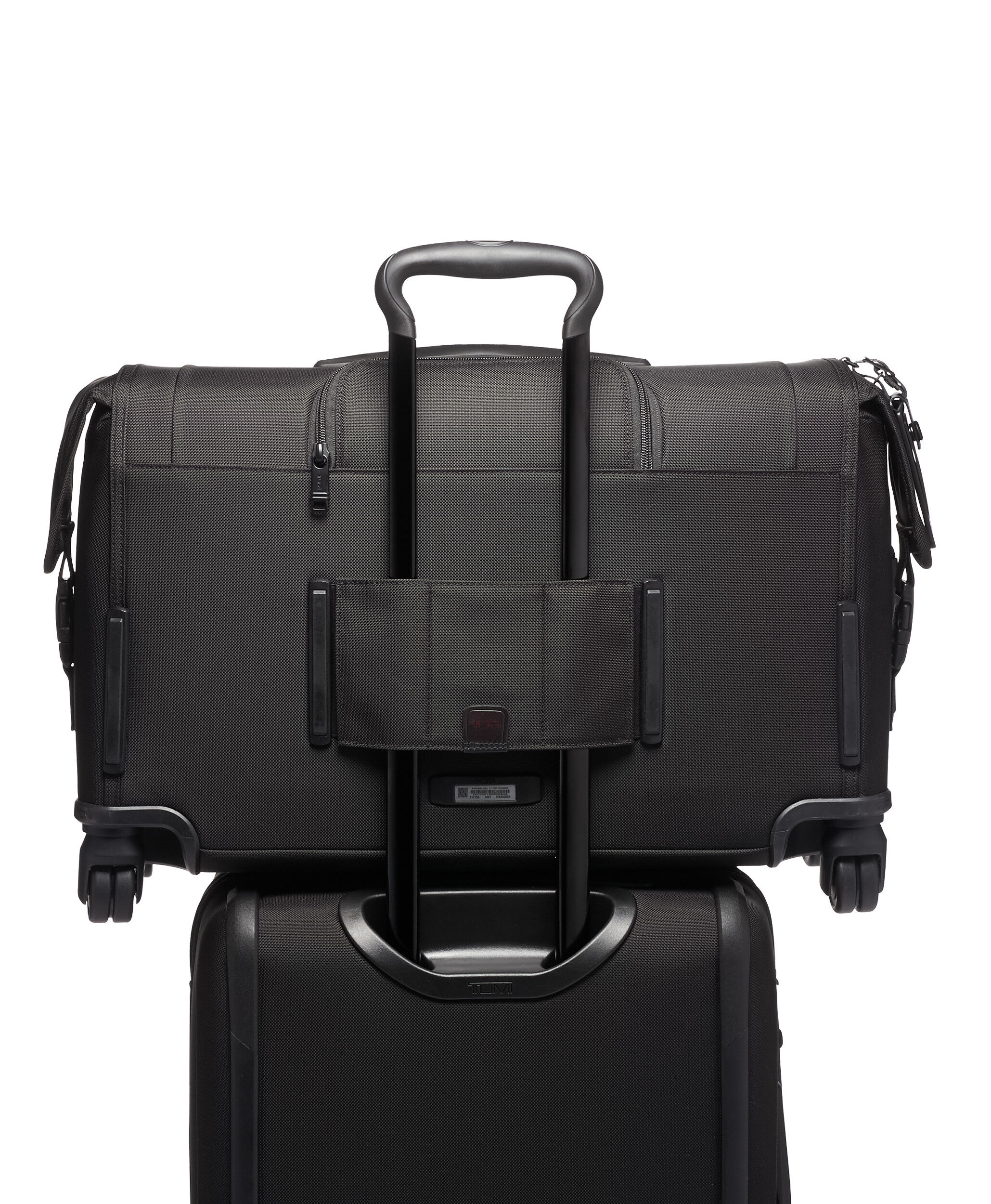 Alpha Garment Carry-On 37 cm Black | TUMI Denmark