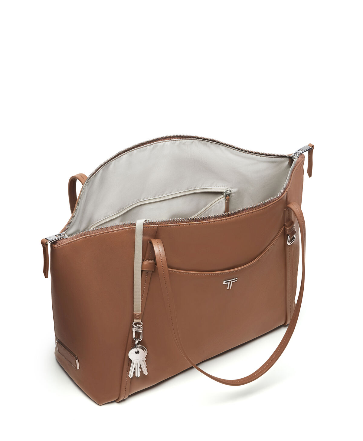 VOYAGEUR Q Tote