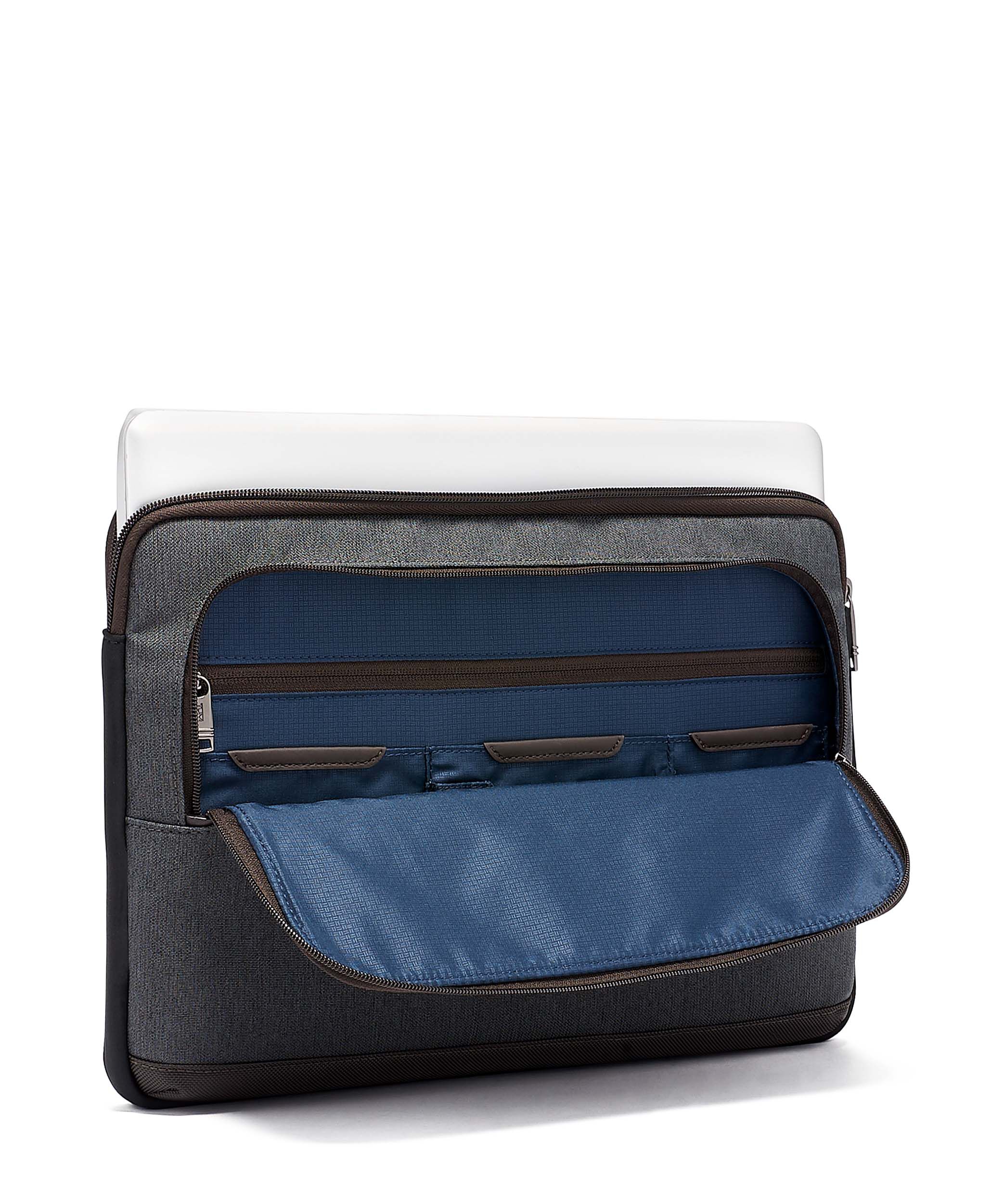 tumi laptop sleeve