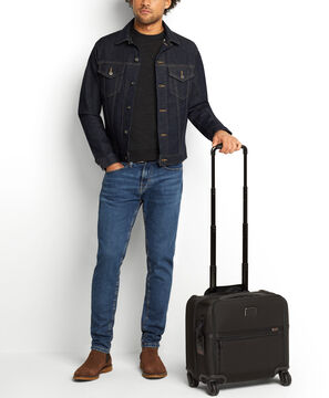 Alpha Compact Front Pocket Cabin