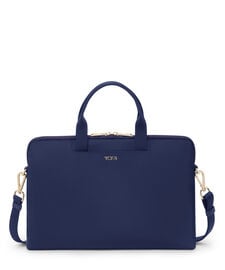 Voyageur Dakota Laptop Crossbody