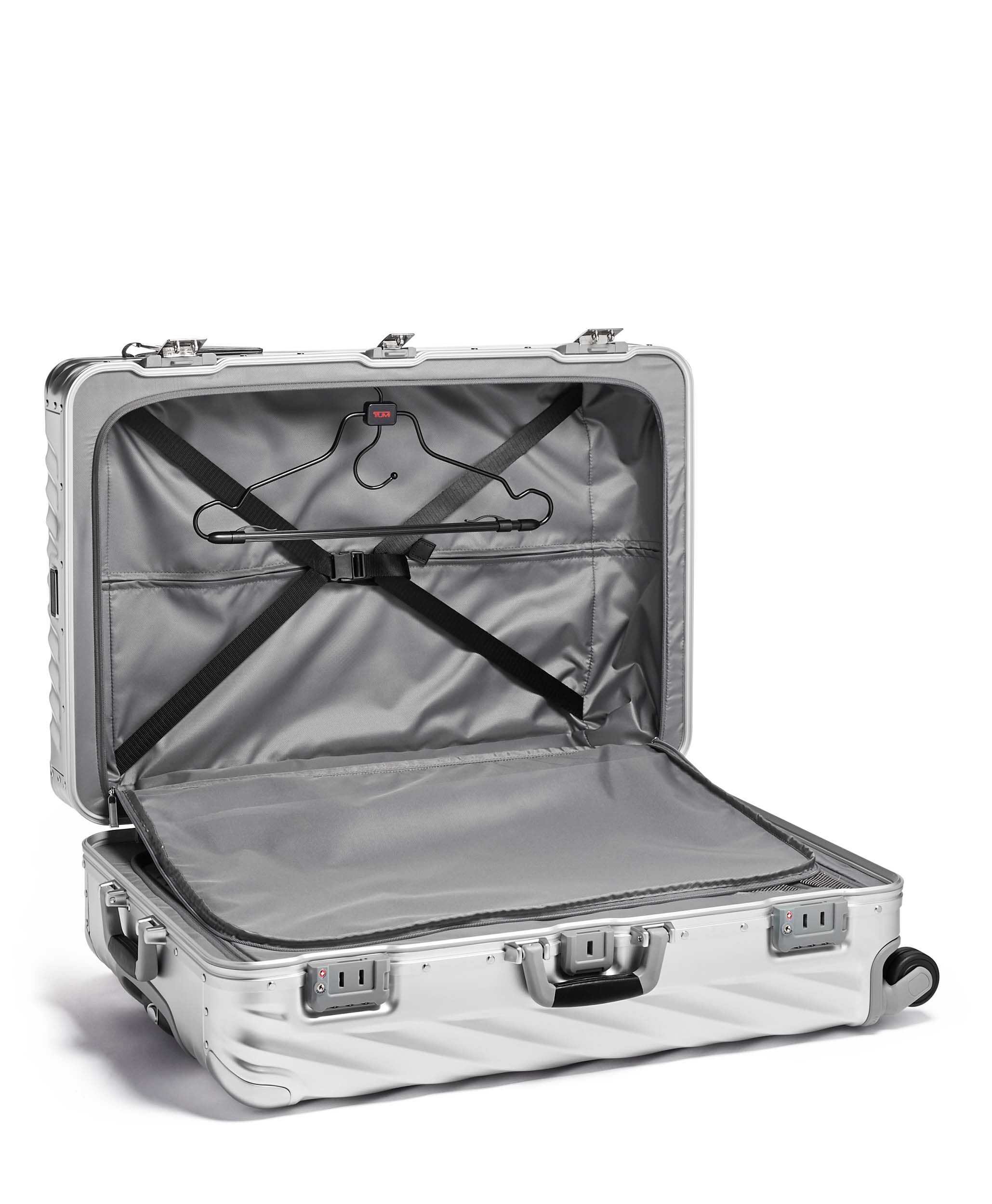 TUMI