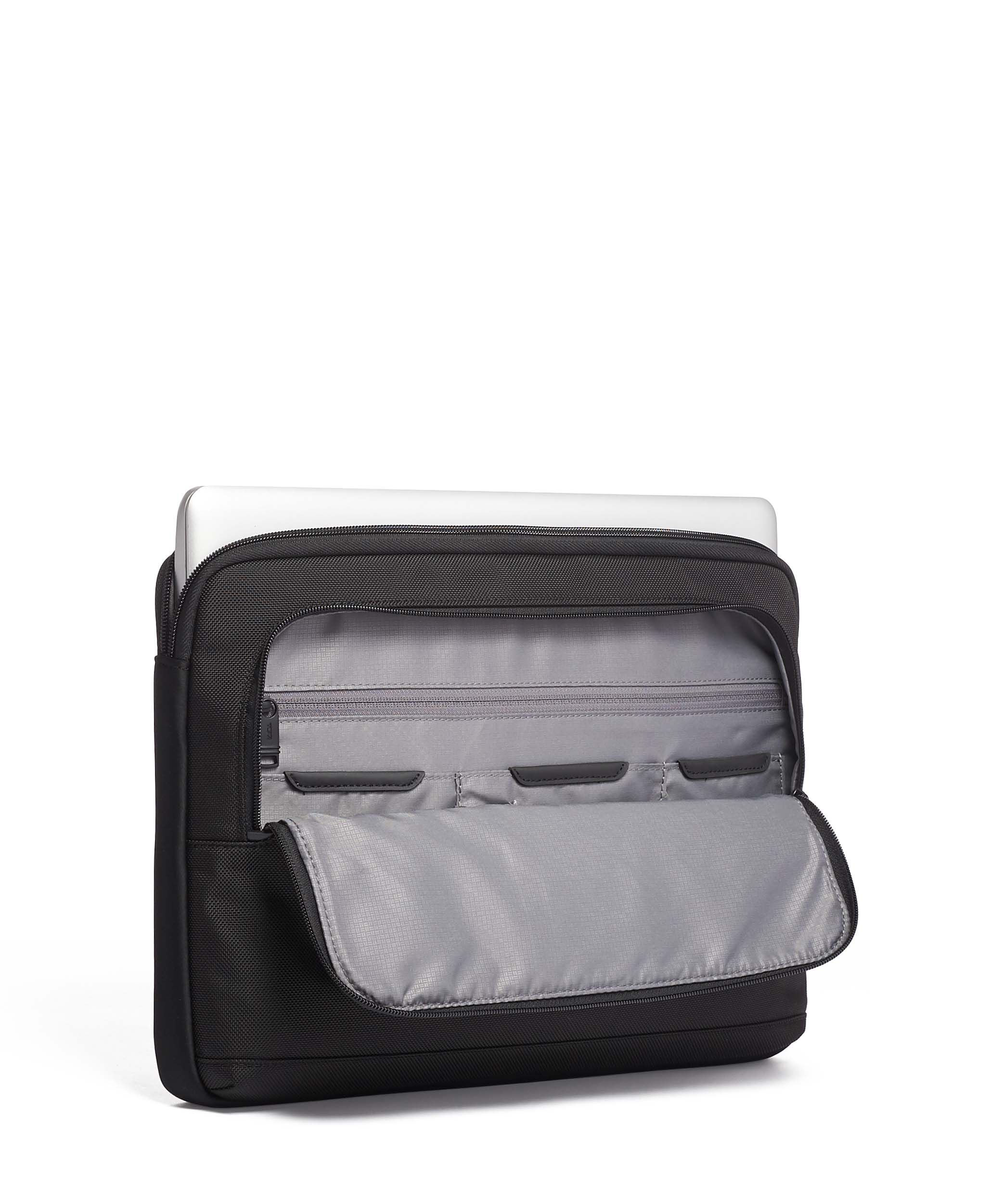 laptop case tumi