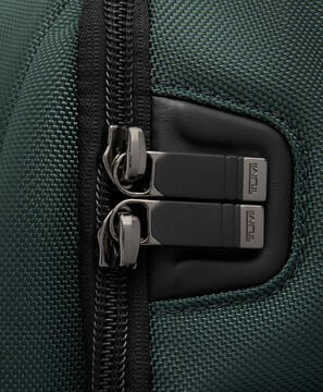 ALPHA Tumi Brief Pack