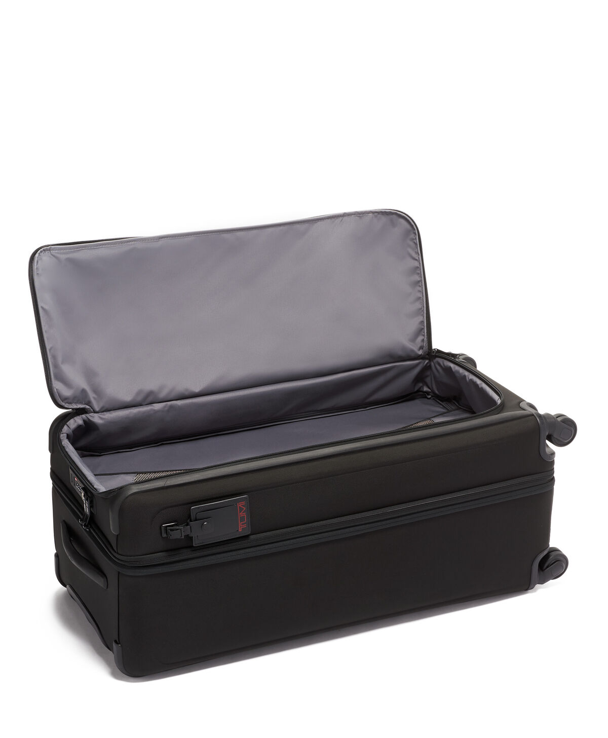 TUMI Alpha 3 TALL 4 WHL DUFFEL P/C Black TUMI Alpha 3 TALL 4 WHL DUFFEL P/C Black