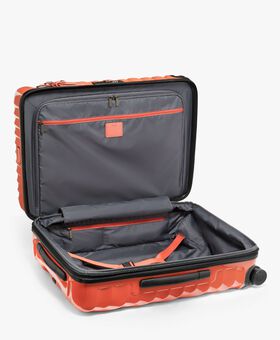 Short Trip Expandable 4 Wheeled Packing Case 19 Degree