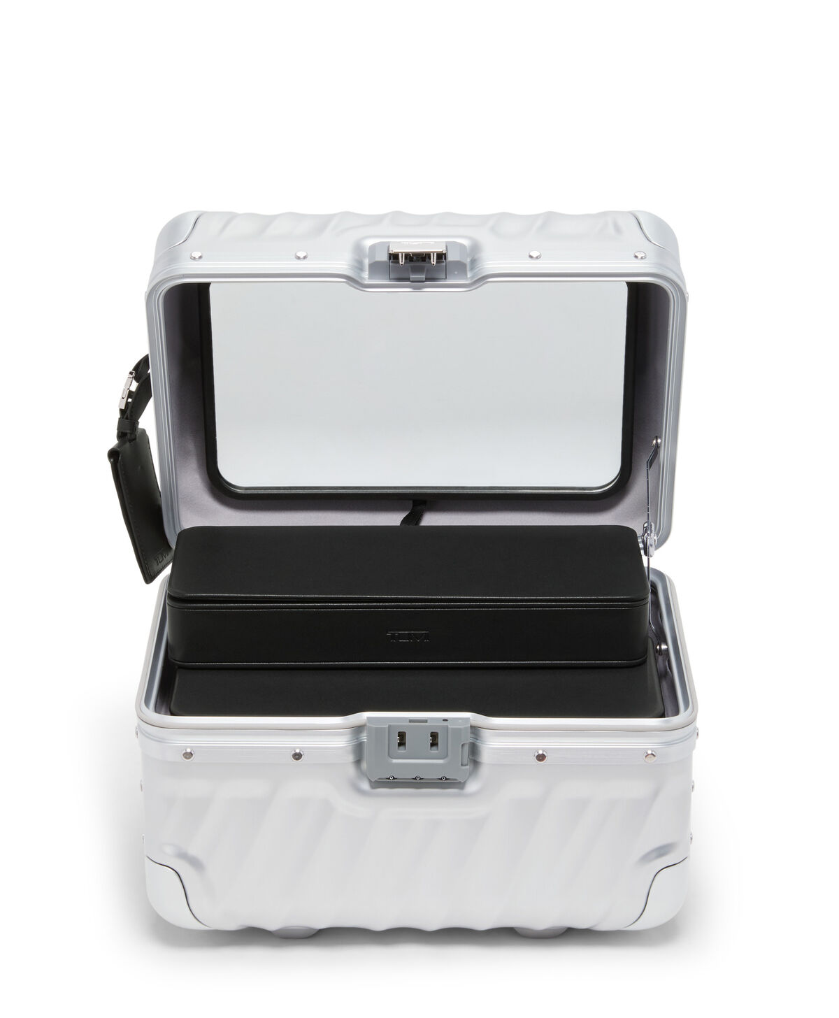 19 Degree Aluminium Train Case